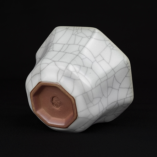 哥窯八角杯 ［紅土］