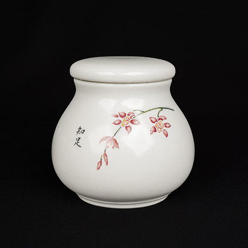 定窯V66茶罐［蘭花］