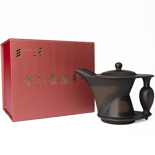 水瓶座