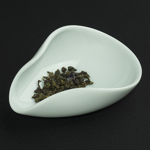 青白R94茶荷