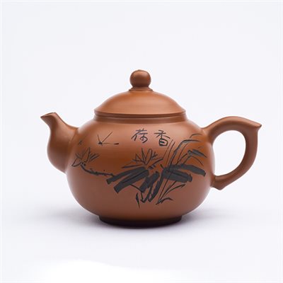 陳榮-手拉雕刻壺