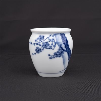 手繪青花-美人肩杯［梅花］